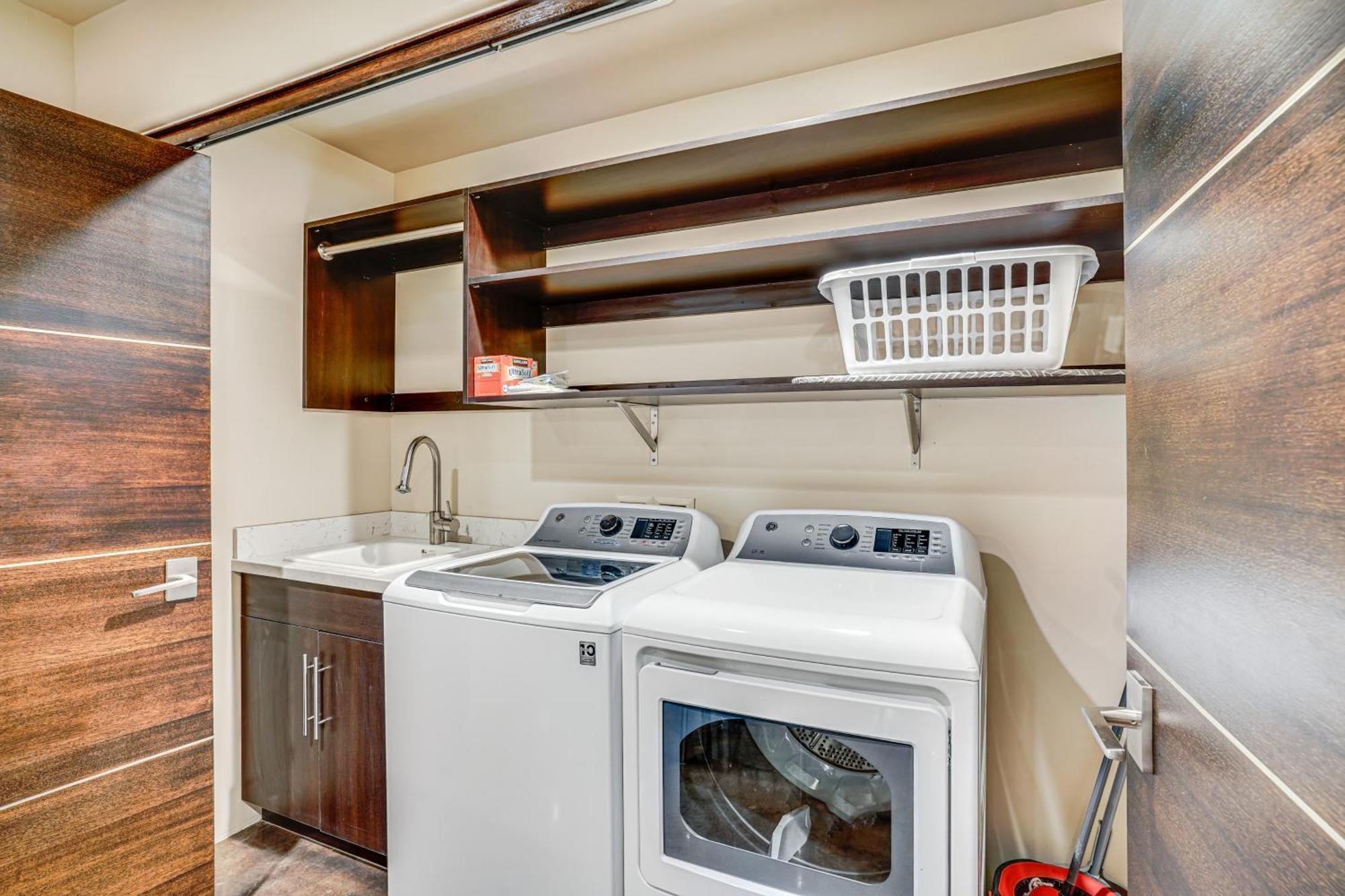 Sedona Couples Retreat With Patio Walk To Trails! Appartement Buitenkant foto